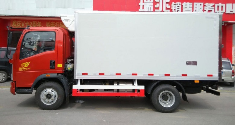 Isuzu 5ton Refrigerated Cooling Van Refrigeration Cargo Truck