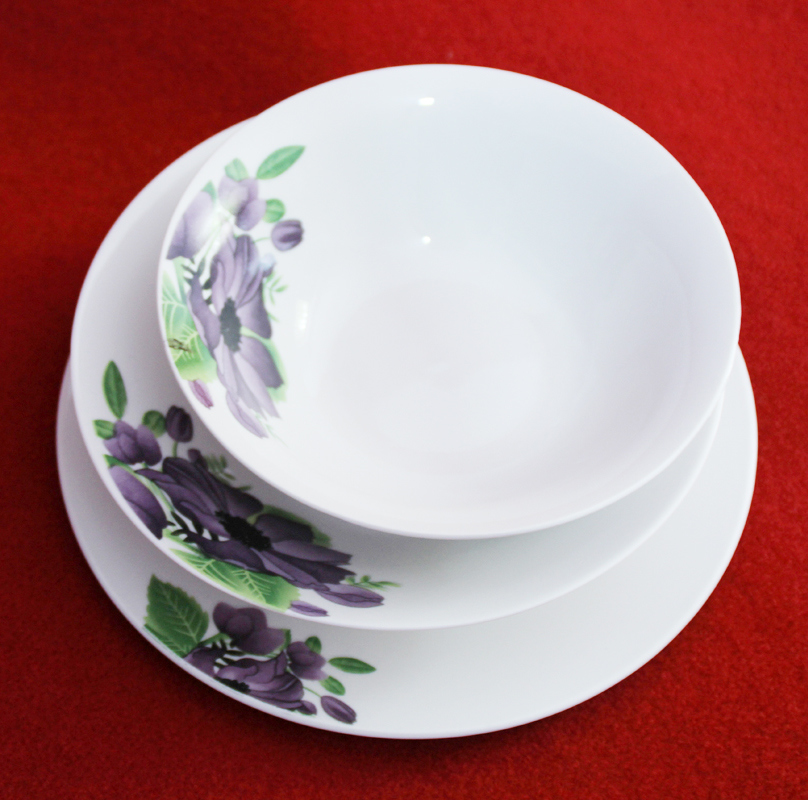 Round White Hand-Painted Flower Dinnerware Set