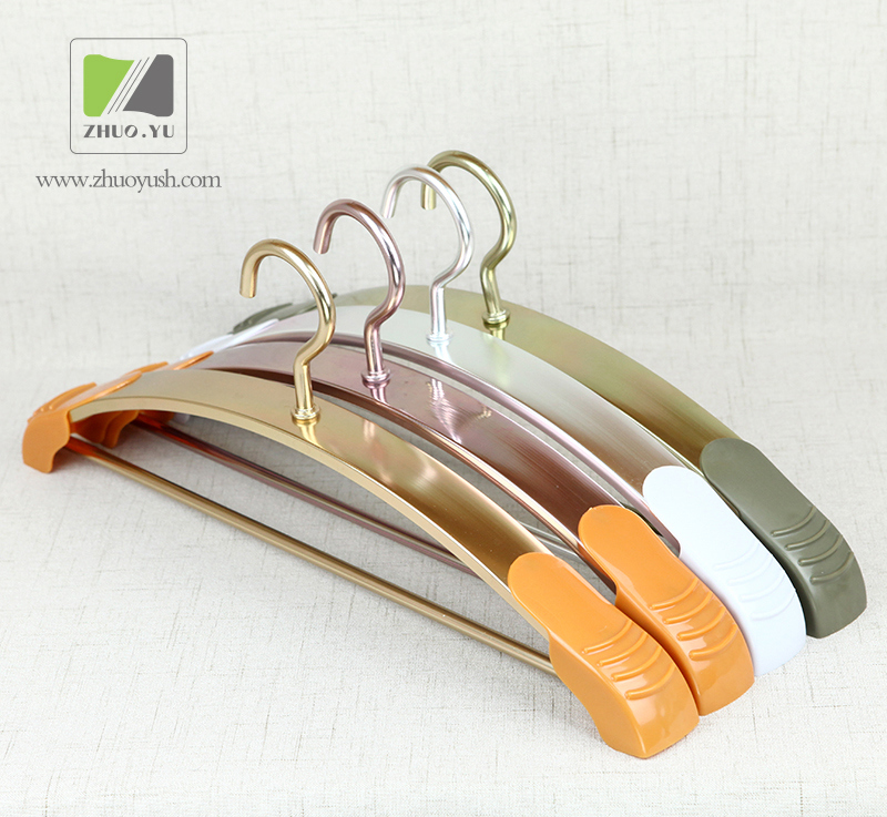 Manufacturing Durable Aluminum Alloy Garment / Clothes Hanger