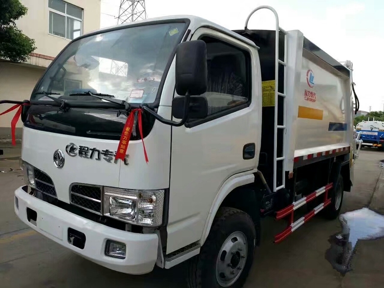 China Origin Compressed Rubbish Vehicle for Sale