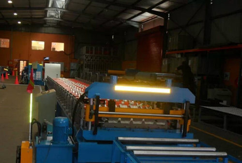 Corrugated Roofing Sheet Roll Forming Machine