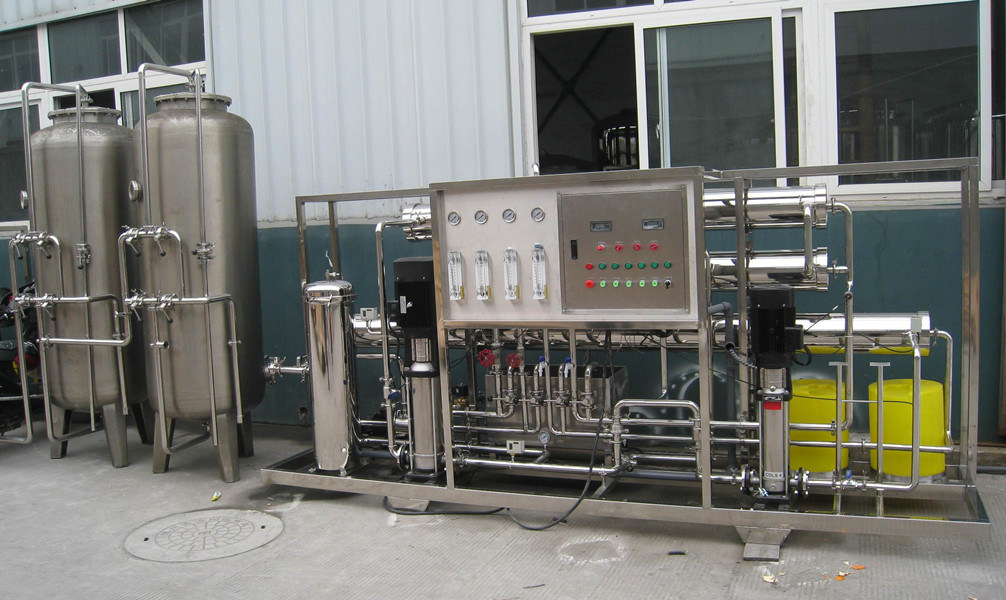 2000L/H Capacity Reverse Osmosis Systems Water Treatment Equipment