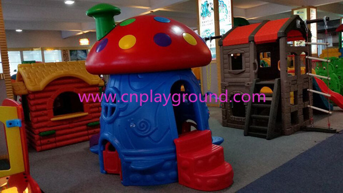 Lovely Tree House Plastic Slide for Kids Play (M11-09502)