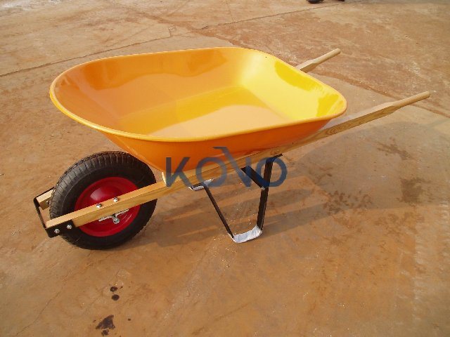 Wh4400 Wheelbarrow with Wooden Handles