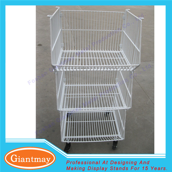 Metal Stackable Wire Baskets with Wheels for Supermarket