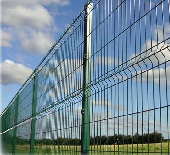 Galvanized Powder Coated Welded Wire Mesh Fence Designs / Triangle Bending Fence