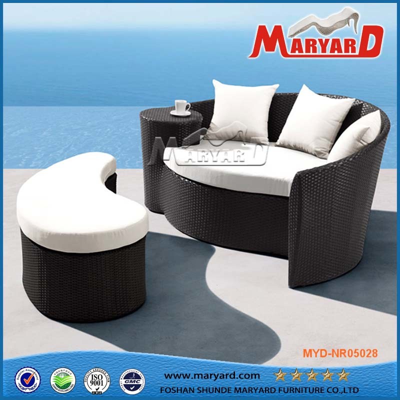 All Weather Wicker New Design PE High Quality Rattan Outdoor Sofa