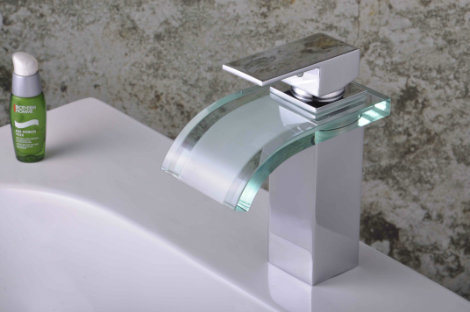 Glass Waterfall Tap Mixer Bathroom Brass Basin Faucet (QH0822)