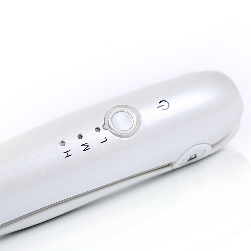 Battery Operated Mini Travel Iron (V180)