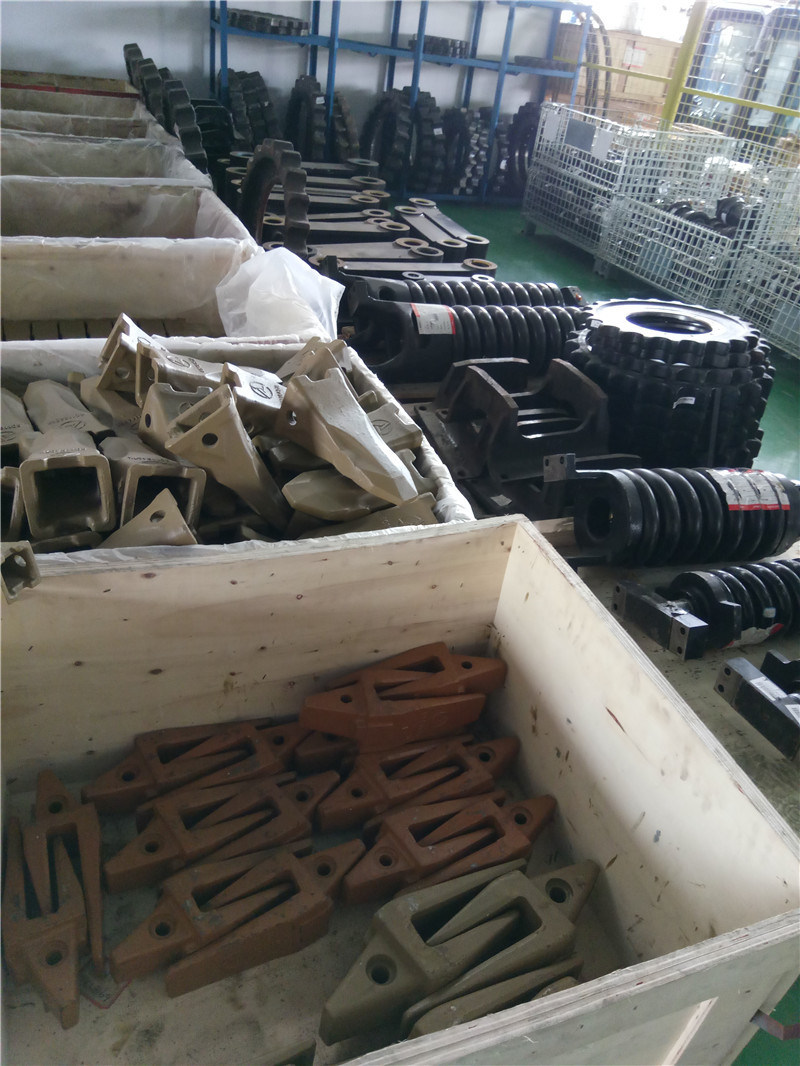 Best Seller Bucket Cylinder for Hydraulic Excavator Parts