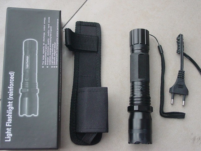 Police Aluminium Alloy Stun Gun with Electric Shock Self-Defense SD-1101