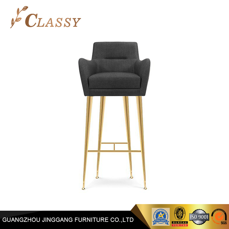 Classic Design Comfortable Bar Furniture Barchair with Armrest