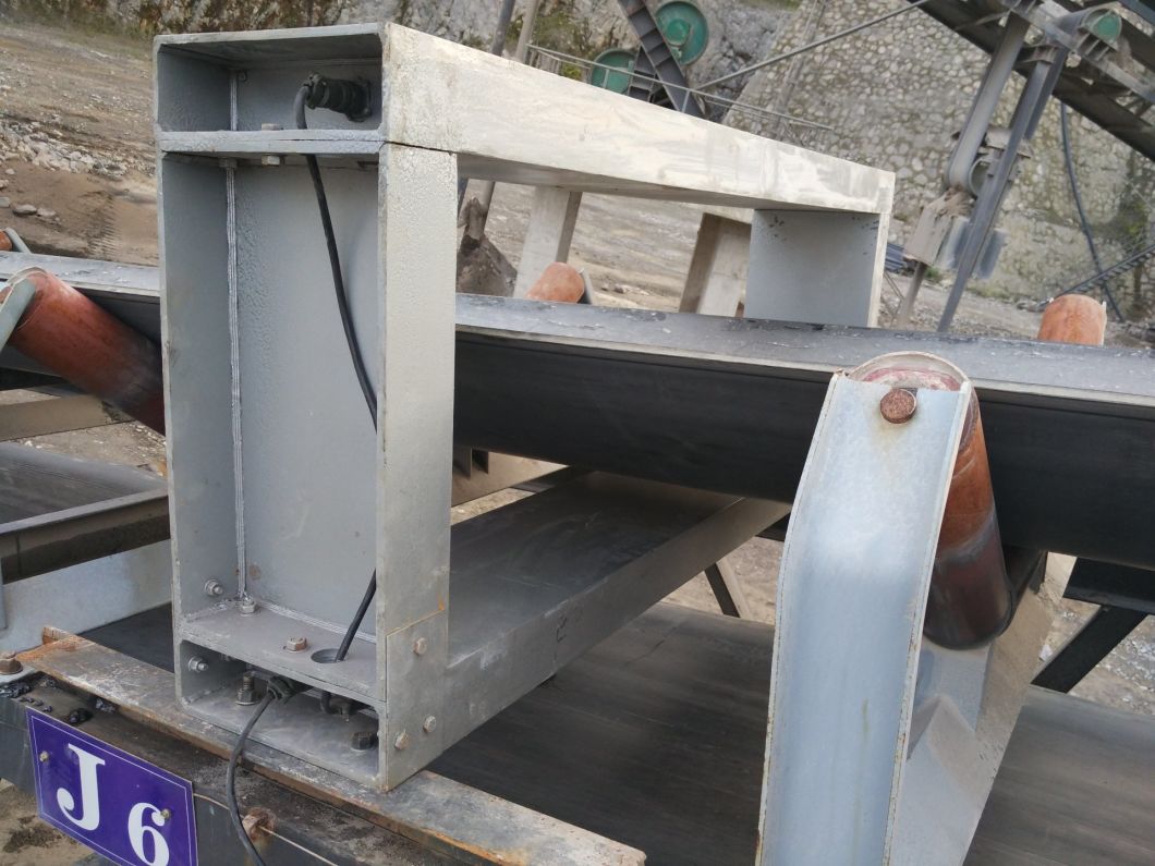 ISO/Ce Certification Gjt-15b Conveyor Belt Cement, Limestone, Coal Metal Detecting Machine (Adaptive 1500mm belt width)