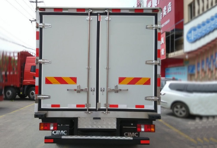 Isuzu 5ton Refrigerated Cooling Van Refrigeration Cargo Truck