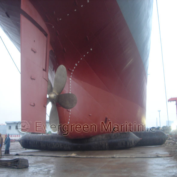 Ship, Vessel (Marine) and Barge Drydocking Airbags (Balloon) for Launching and Haul out