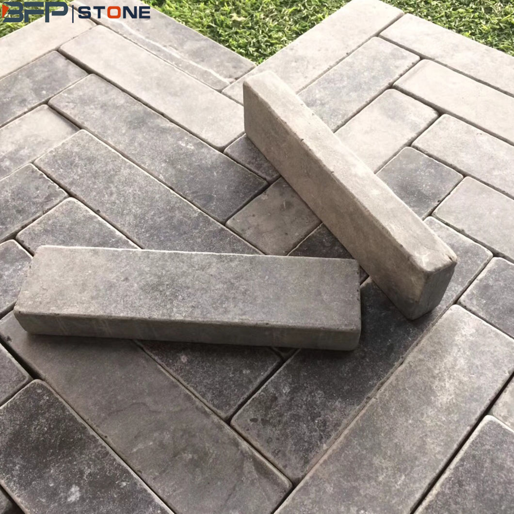 China Black Limestone Paving Cobble Stone for Europe / Australia Market