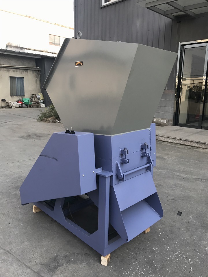 High Output Capacity Pet Bottles Plastic Crusher PC3350-PC5065