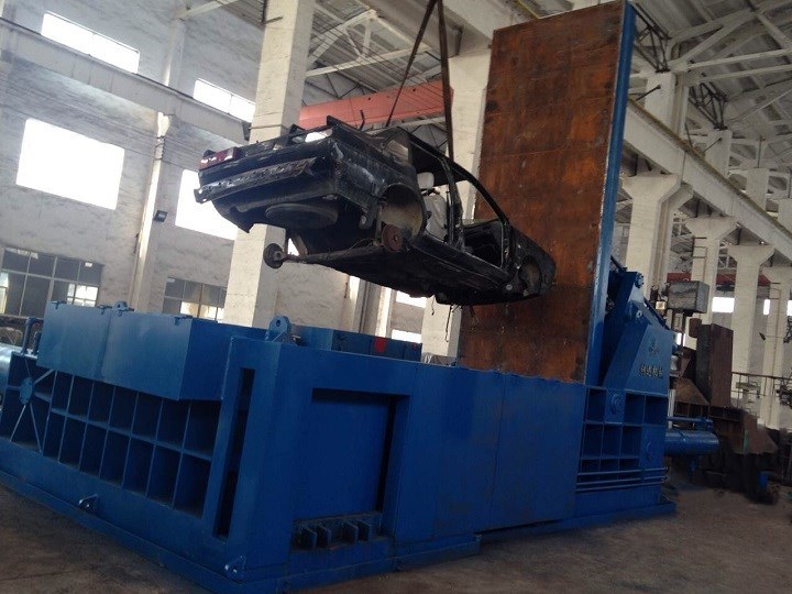 Hydraulic Waste Metal Compactor