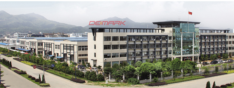 Demark IPET400/5000 Preform Injection Moulding Machine, Plastic Injection Moulding Machine