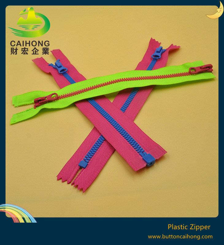 Factory Price 5# Plastic Zipper Manufacture Sales for Clothing, Luggages