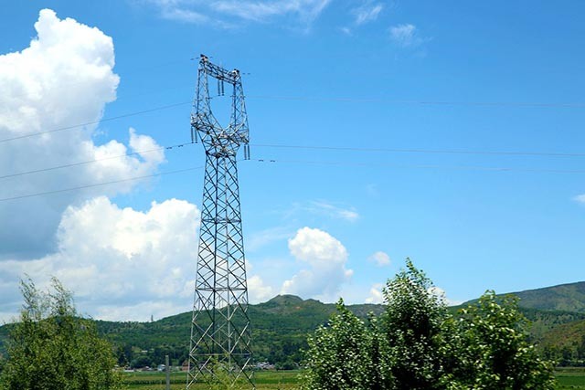 50-500kv Self Supporting Power Distribution Transmission Microwave Communication Tower