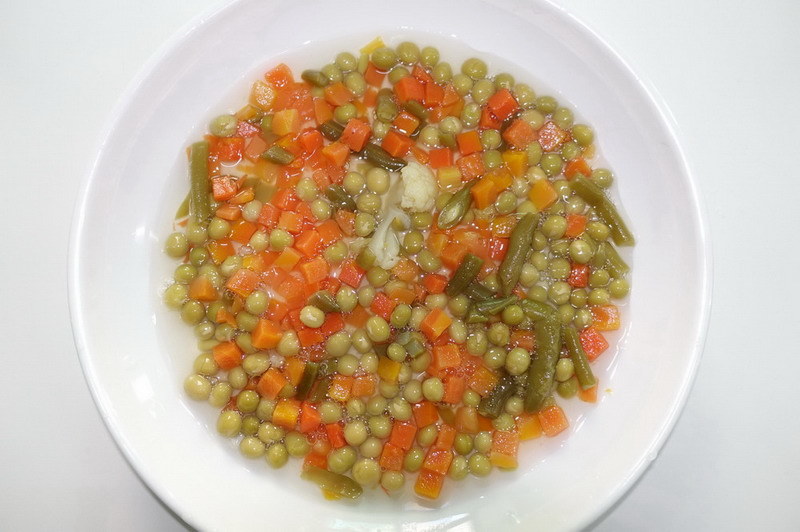 Fresh Vegetable Canned Mixed Vegetables (carrot, sweet corn, green peas)