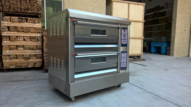 Bakery Equipment /4 Trays Gas Deck Oven / Gas Bread Oven