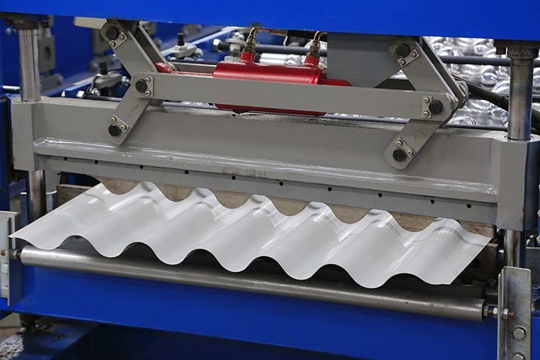 Yx36.5-780 Corrugated Roof Panel Roll Forming Machine