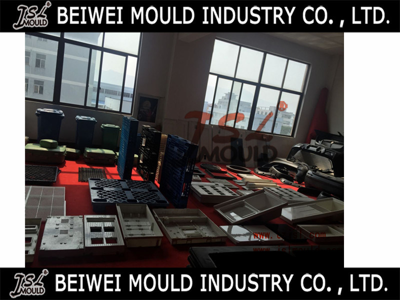 China Experienced Manufacturer of Injection Plastic Pallet Mould