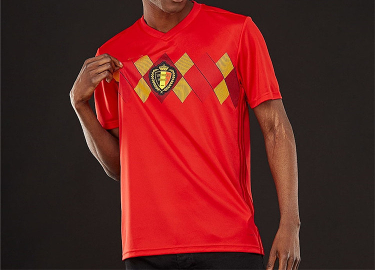 CH Factory Wholesale Customize 2018 World Cup Cheap Football Uniforms Shirt Marker Soccer Jersey