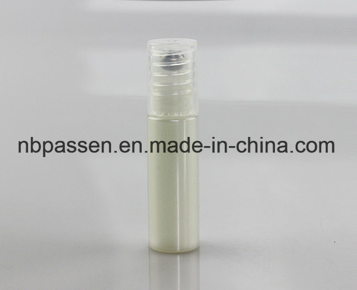 12ml Plastic Roll-on Lip Oil Bottle for Cosmetic Packaging (PPC-PRB-006)