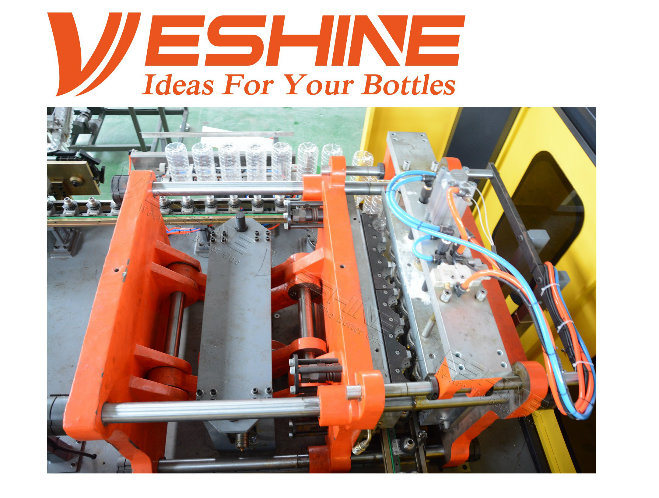 Plastic Bottle Making Machine of 2000ml Pet Stretch Blowing Machine