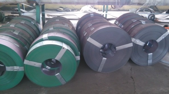 Dx51d Z40 Hot Dipped Galvanized Steel Strip in Coil for Making Pipe