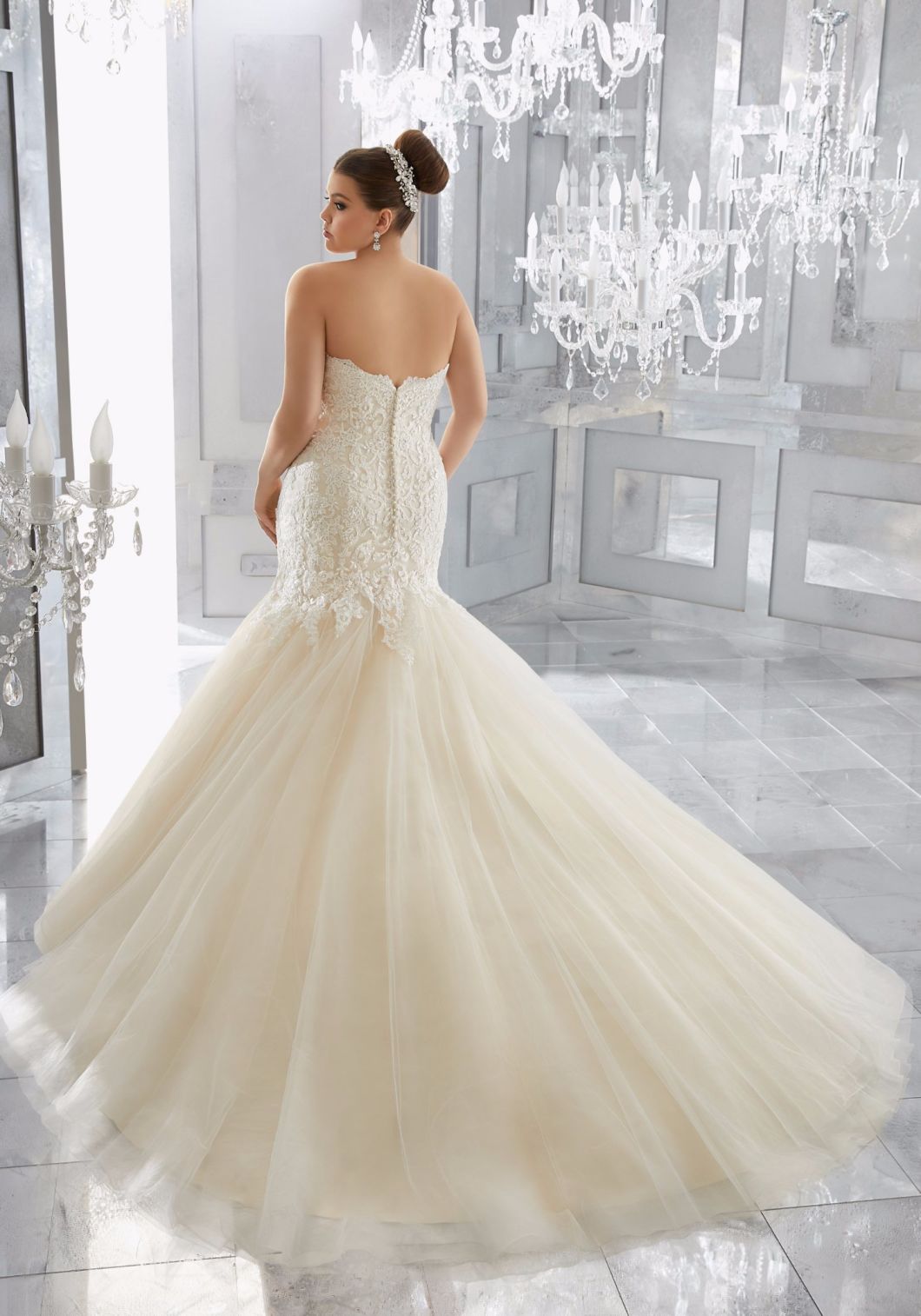 Strapless Lace Mermaid Plus Size Wedding Dress Manufacturer