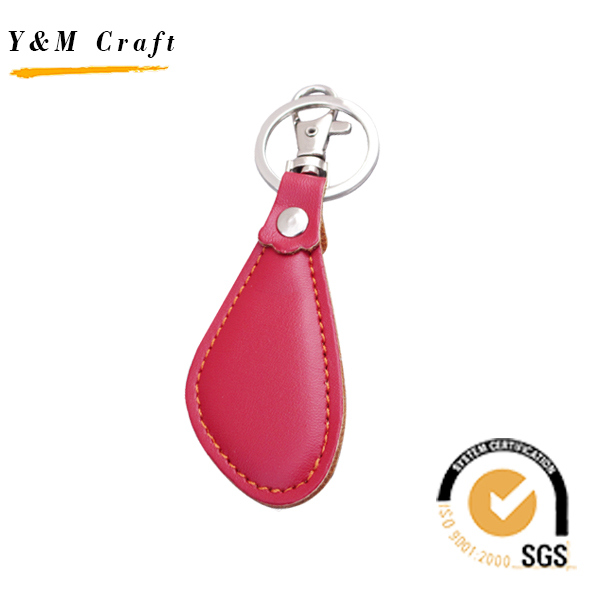 China Factory Souvenir Customized Logo Leather Key Chain for Gift