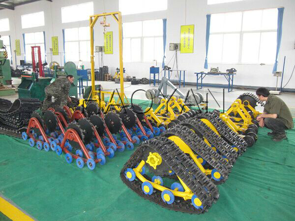 SUV, Truck Rubber Track Conersion Systems