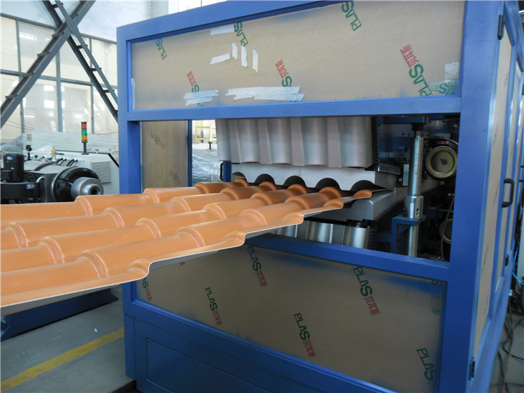 PVC Glazed Roof Tile Making Machine with 10 Years Factory