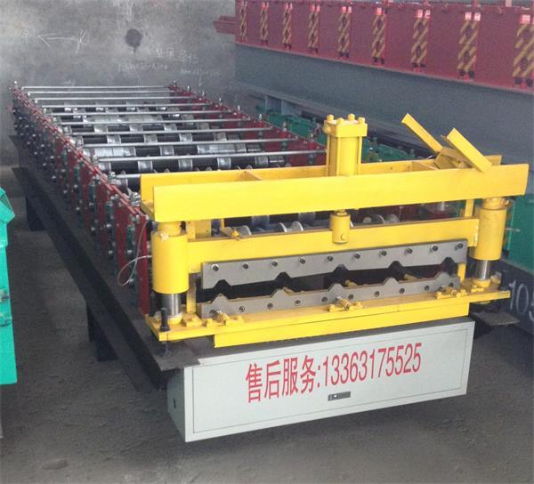 Corrugated Metal Color Steel Roofing Sheet Roll Forming Machine