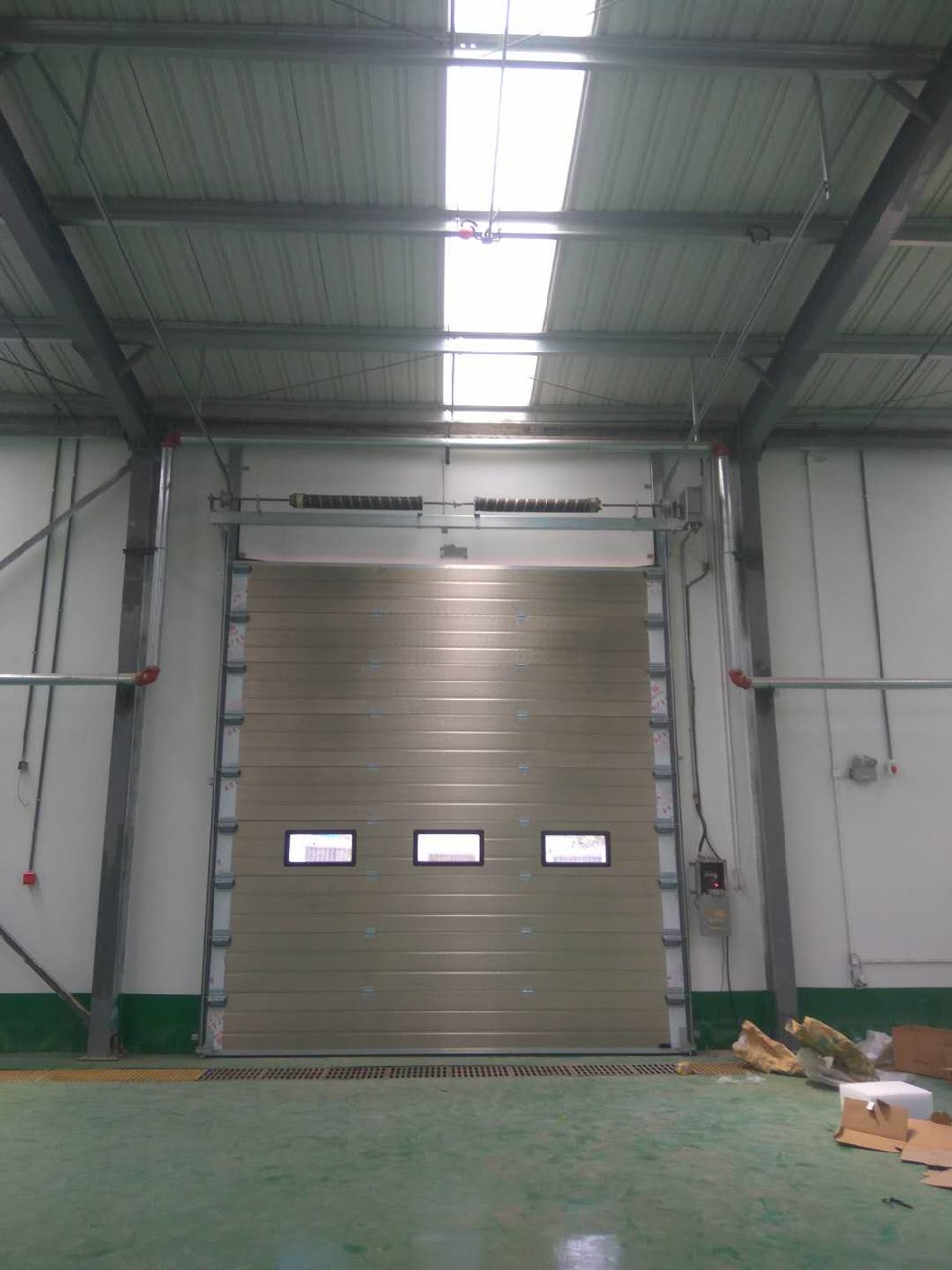 Stainless Steel Sandwich Panel Auto Control Overhead Sectional Garage Door for Warehouse