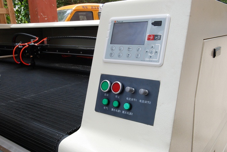 Leather Fabric Pattern Laser Cutting Engraving Machine