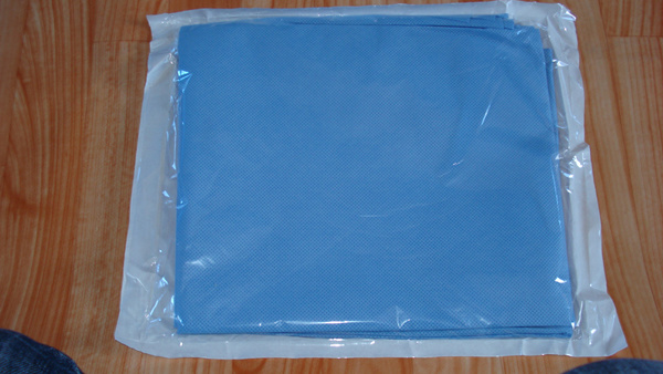 Disposable PP/PE/PP+PE/SMS/CPE Non-Woven Surgical Gown