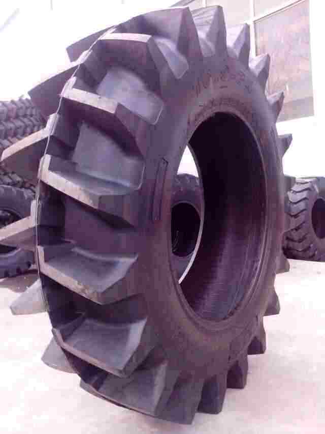 Farm Tyre, Irrigation Tyre, Tractor Tyre, Agriculture Tyre, Agricultural Tyre (14.9-24 8.3-20 23.1-26 11.2-38 15.5-38)