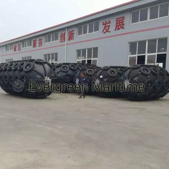 3.3 M X 6.5 M Cylindrical Yokohama Type Pneumatic Rubber Fenders for Ports and Oil Tanker Platforms