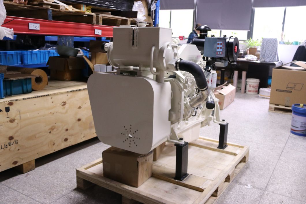110kw Water Cooling Cummins Marine Diesel Engine 6BTA5.9-M180