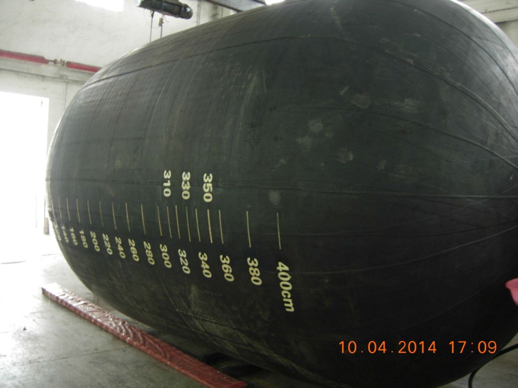 3300*6500 mm CCS Certificate High Pressure Floating Type Yokohama Rubber Fender