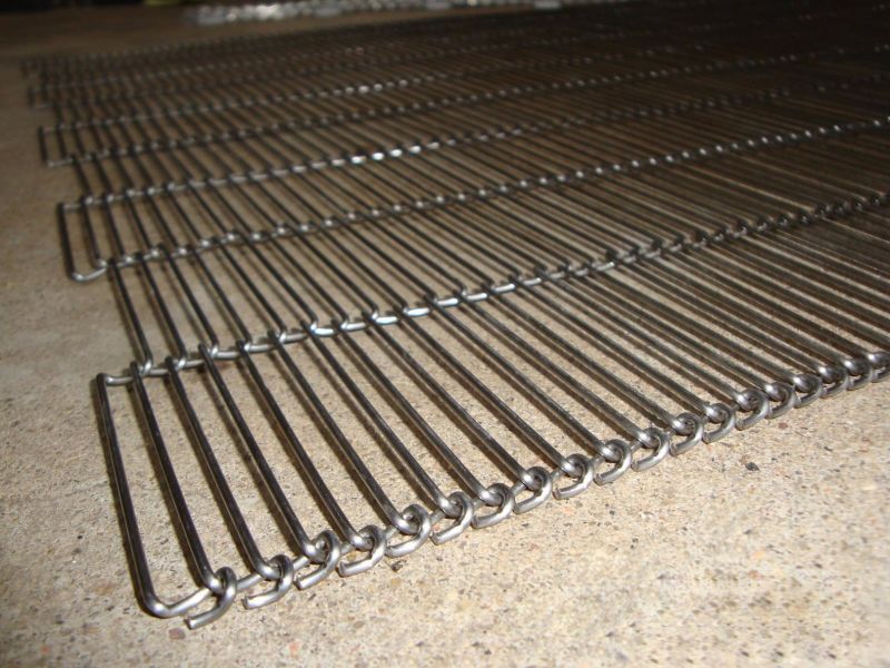 Flat-Flex Wire Mesh Conveyor Belt