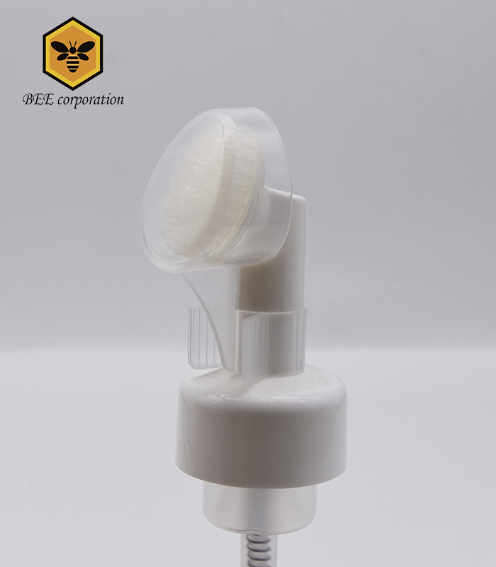 Cosmetic Plastic Bottle with Foam Pump for Packaging (BDO-4-150)