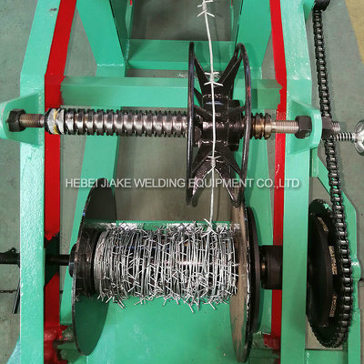 Single Galvanzied Barbed Wire Machine