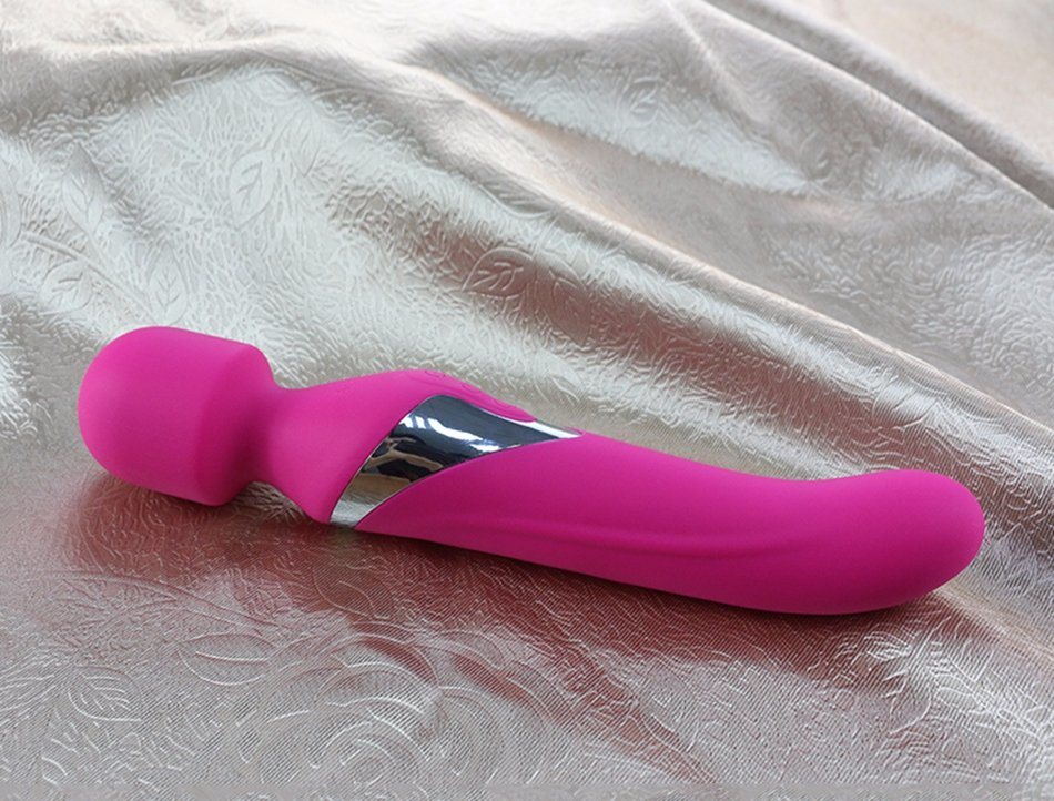 Elantra Dual Penetrations Luxury Magic Wand Rechargeable Silicone Waterproof Multi-Function Wand AV Vibrator for Women