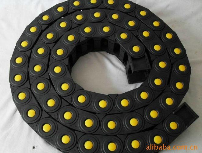 China Cheap CNC Plastic Flexible Cable Nylon Drag Chain Wire Carrier